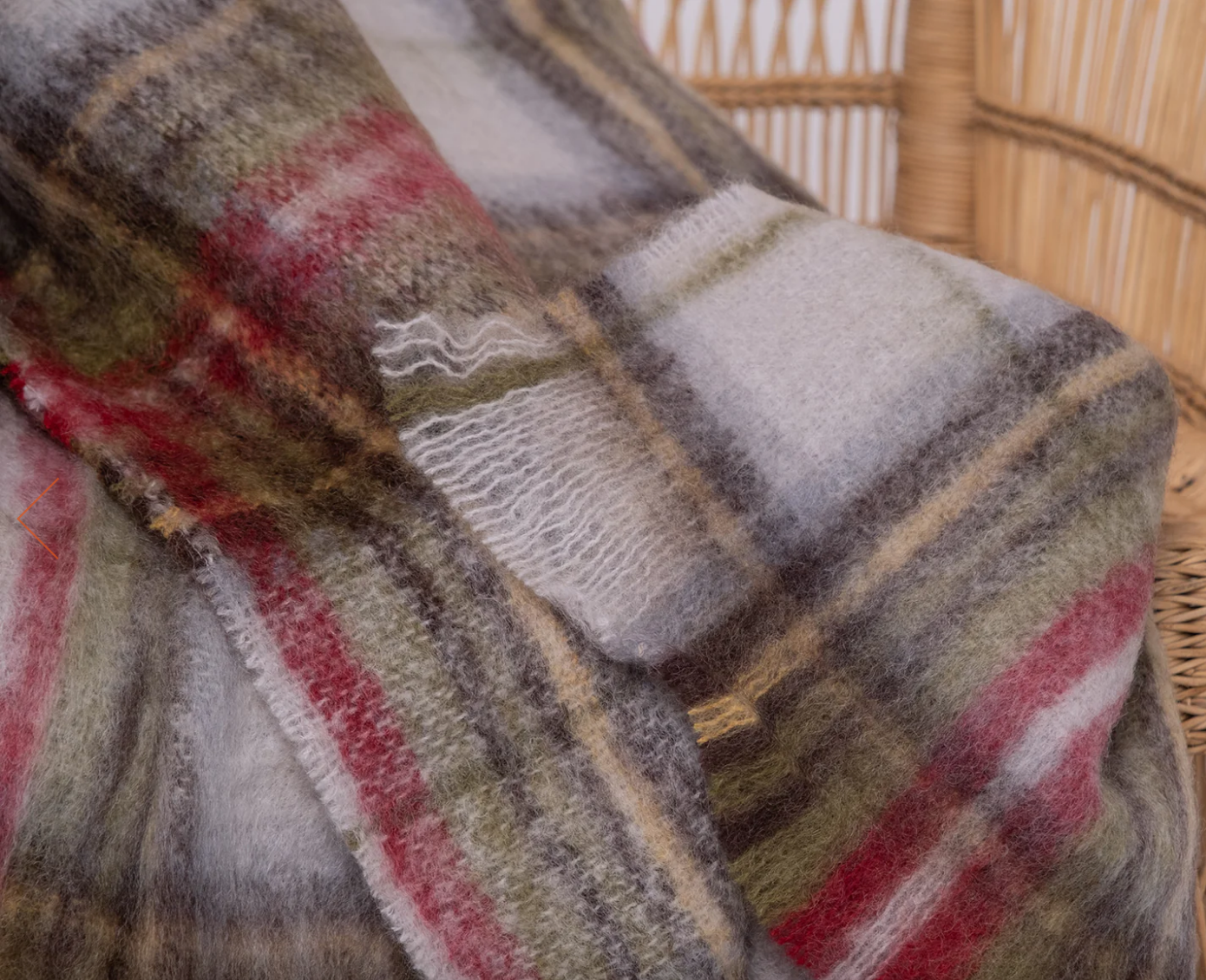 Luxurious Ingubo Mohair Wool Blanket Throw 180x130cm – Highlander Checkered