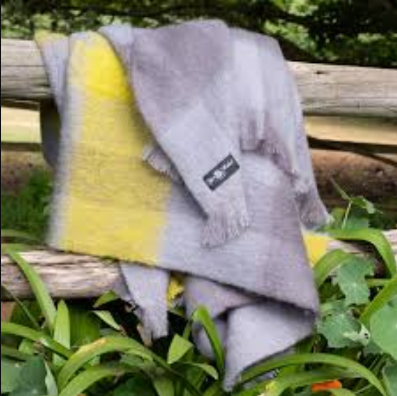 Ingubo Moorlands blanket on a fence